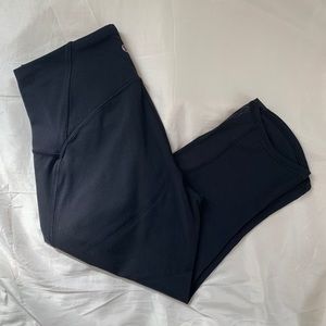 Lululemon Cropped Train Times Leggings